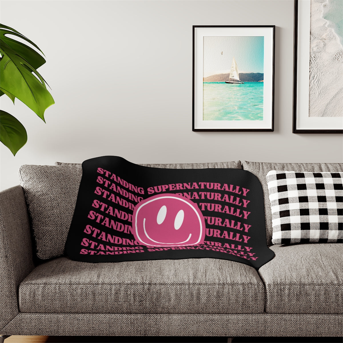"Pink Smiley" Sherpa Blanket, (3 Sizes Available)