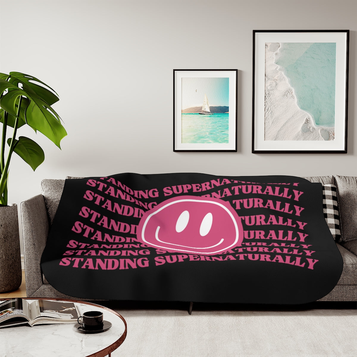 "Pink Smiley" Sherpa Blanket, (3 Sizes Available)